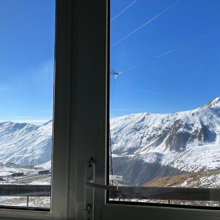 Yeti-Clubcom Hotell Gudauri Eksteriør bilde