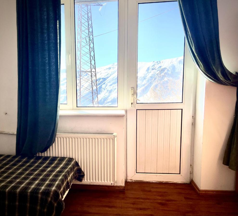 Yeti-Clubcom Hotell Gudauri Eksteriør bilde